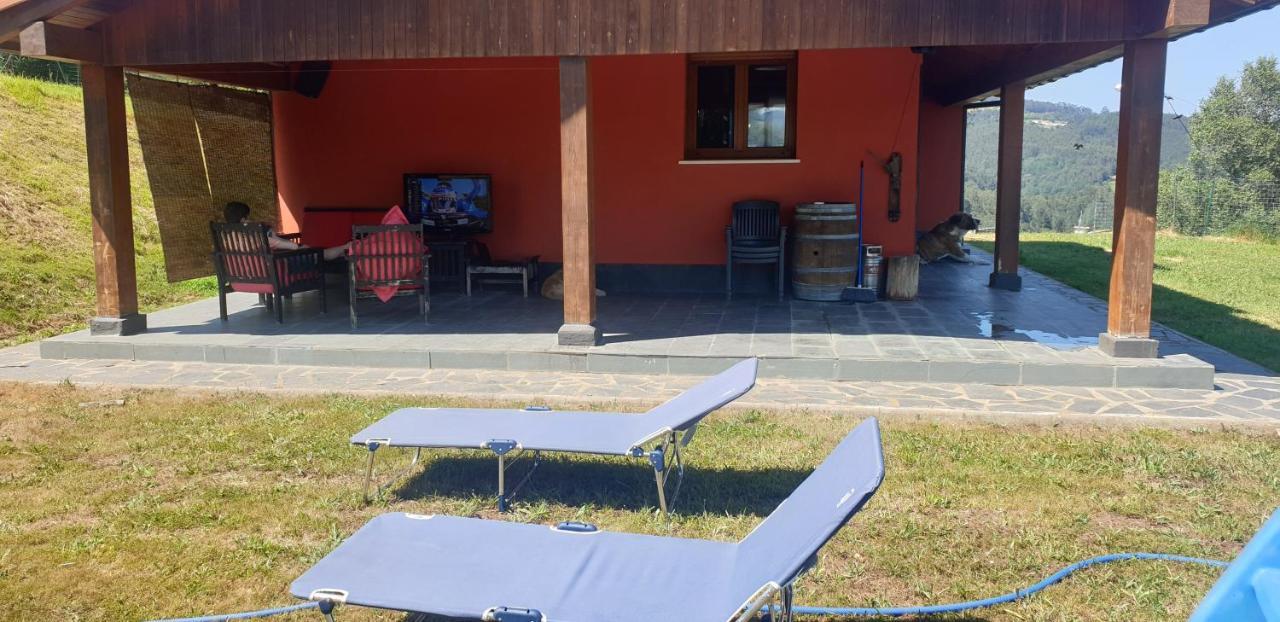 La Casita De Titi Villa Pravia Eksteriør billede