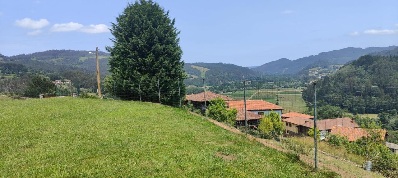 La Casita De Titi Villa Pravia Eksteriør billede