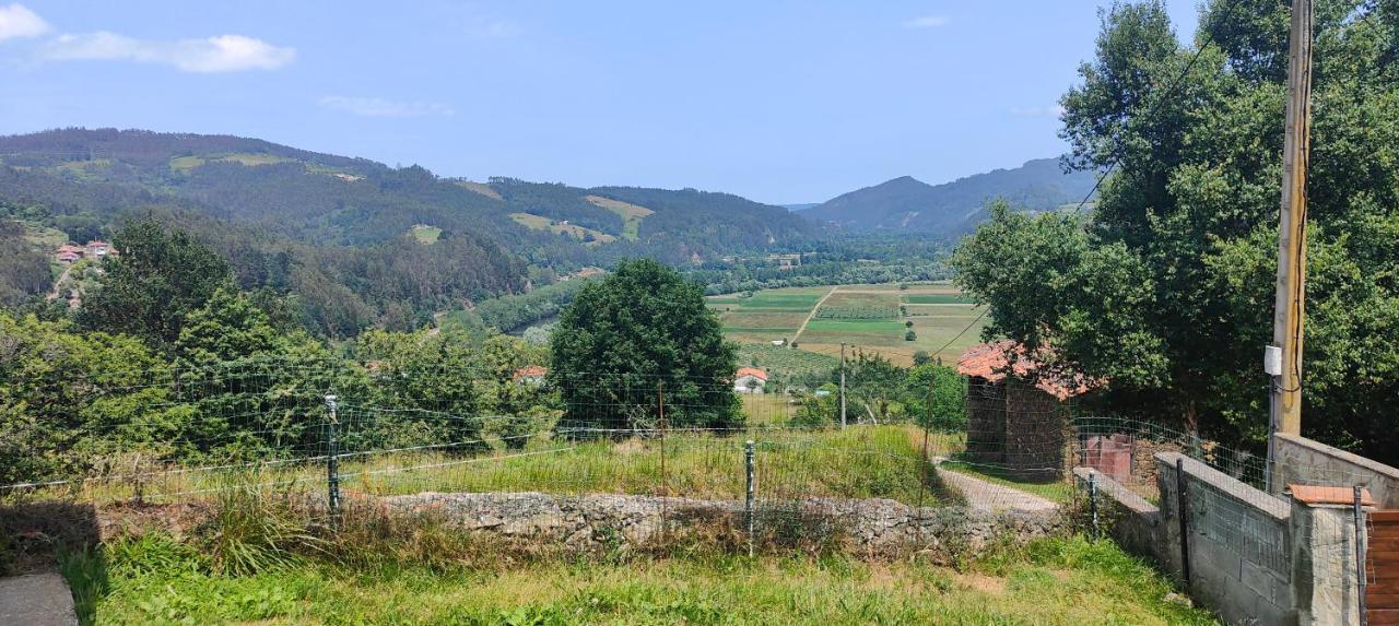 La Casita De Titi Villa Pravia Eksteriør billede